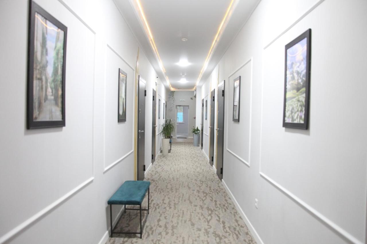 Jardin Hotel Aktobe Bagian luar foto