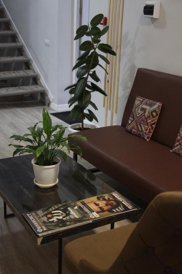 Jardin Hotel Aktobe Bagian luar foto